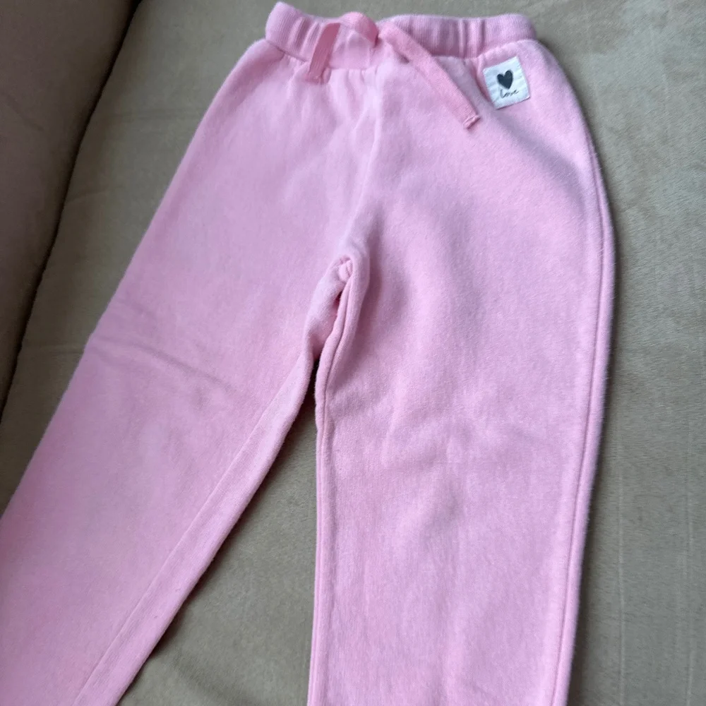 Sweats - Picture 1 of 3